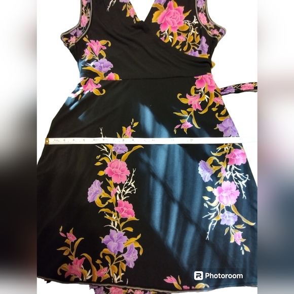 Women's Apt 9 Sleeveless Black, Pink, Purple & Gold floral dress Size Large - Picture 8 of 10